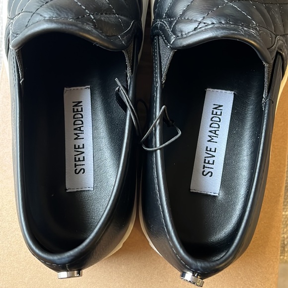 Steve Madden Quilted Sneakers - Picture 4 of 6